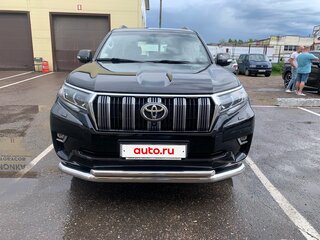 2020 Toyota Land Cruiser Prado 150 Series Рестайлинг 2, чёрный, 5750000 рублей, вид 2