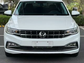 2021 Volkswagen Bora IV, белый, 1620000 рублей, вид 2