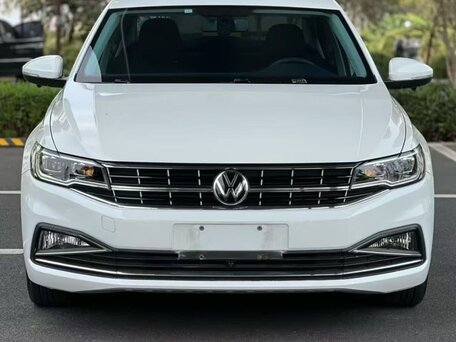 2021 Volkswagen Bora IV, белый, 1620000 рублей, вид 2
