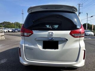2018 Honda Freed II, белый, 1241000 рублей, вид 5