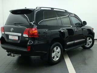 2013 Toyota Land Cruiser 200 Series Рестайлинг 1, чёрный, 3125000 рублей, вид 1