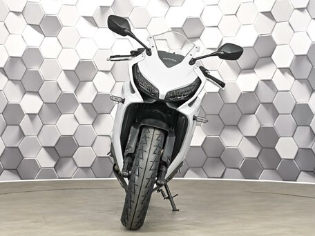 2023 Honda CBR 650R, белый, 957000 рублей, вид 5