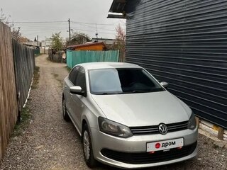 2010 Volkswagen Polo V, серебристый, 559999 рублей, вид 1