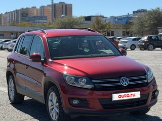 2015 Volkswagen Tiguan I Рестайлинг, красный, 1300000 рублей, вид 5