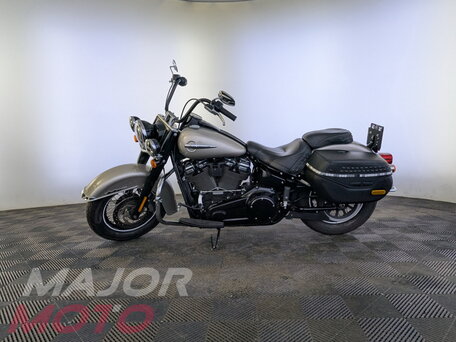 2017 Harley-Davidson Heritage Classic, белый, 1349000 рублей, вид 2