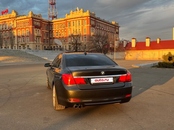 2008 BMW 7 серии 730d V (F01/F02/F04), серый, 1450000 рублей - вид 2