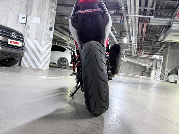2011 Honda CBR 600F, белый, 630000 рублей - вид 5