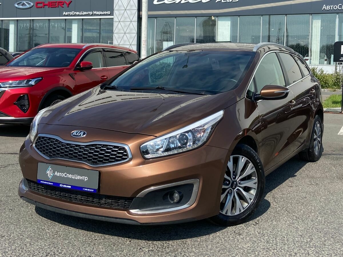 Открыть фотографии: Kia Ceed II Рестайлинг