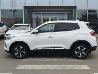 2024 Chery Tiggo 4 Pro I Рестайлинг, белый, 1550000 рублей, вид 4