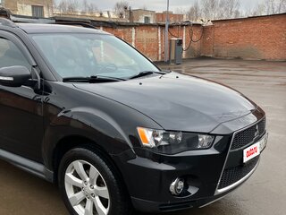 2011 Mitsubishi Outlander II Рестайлинг, чёрный, 1450000 рублей, вид 1