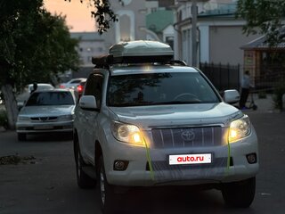 2009 Toyota Land Cruiser Prado 150 Series, белый, 2800000 рублей, вид 2