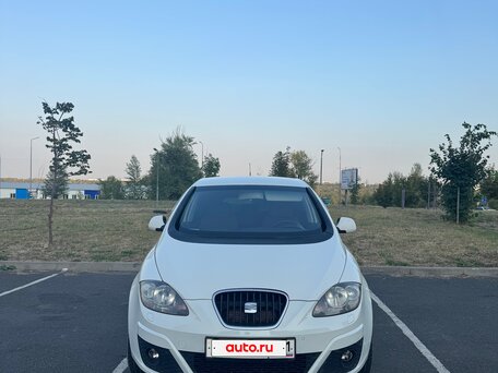 2010 SEAT Altea I Рестайлинг, белый, 590000 рублей, вид 3
