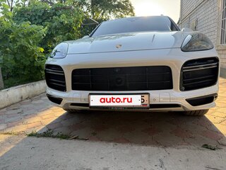 2018 Porsche Cayenne S III, белый, 7200000 рублей, вид 2