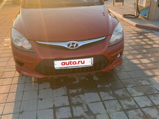 2010 Hyundai i30 I Рестайлинг, красный, 420000 рублей, вид 1