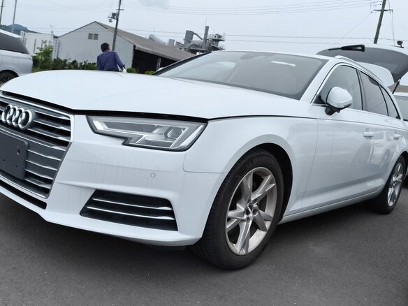 2016 Audi A4 V (B9), белый, 2100000 рублей - вид 1
