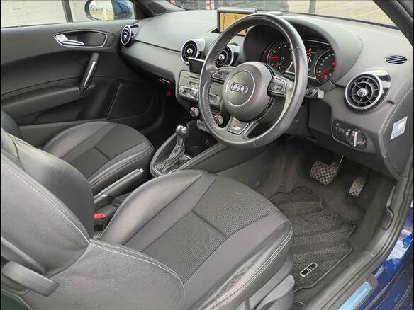 2014 Audi A1 I (8X), синий, 1090069 рублей - вид 5