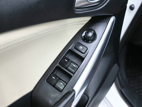 2013 Mazda 6 III (GJ), белый, 1499900 рублей - вид 21