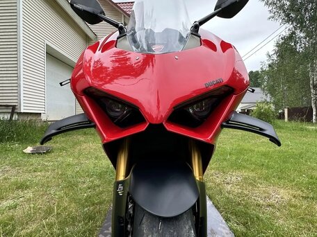 2023 Ducati Panigale V4, красный, 2680000 рублей, вид 1