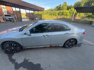 2011 Honda Accord VIII Рестайлинг, серебристый, 850000 рублей, вид 3