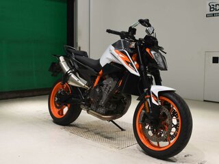 2021 KTM 890 Duke R, белый, 785000 рублей, вид 3