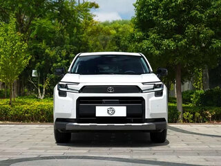 2026 Toyota RAV4 VI (XA60), белый, 4300700 рублей, вид 2