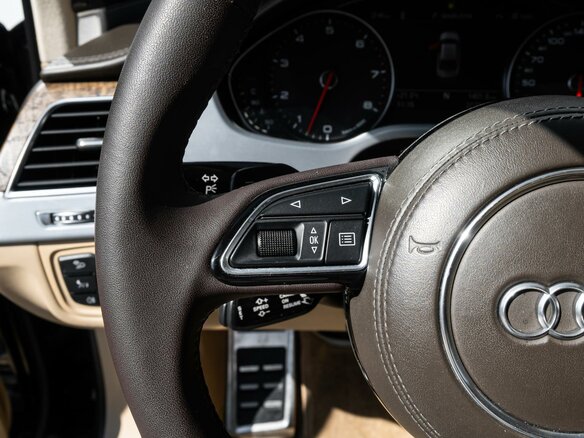 2015 Audi A8 Long III (D4) Рестайлинг, чёрный, 2680000 рублей - вид 21