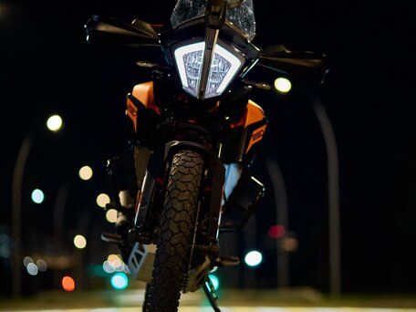 2023 KTM 390 Adventure SW, оранжевый, 700000 рублей, вид 4