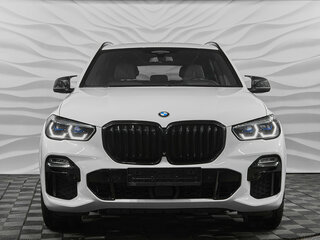 2019 BMW X5 30d IV (G05/G18), белый, 6850000 рублей, вид 2