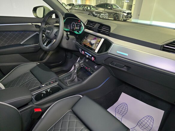2026 Audi Q3 35 TFSI II (F3), серый - вид 4
