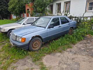 1990 Mercedes-Benz 190 (W201), синий, 250000 рублей, вид 3