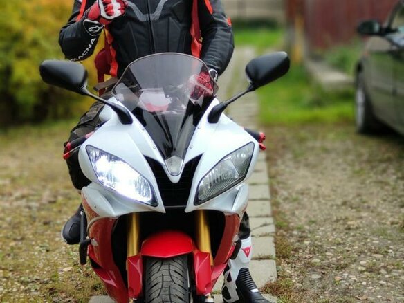 2006 Yamaha YZF-R6, белый, 770000 рублей - вид 6