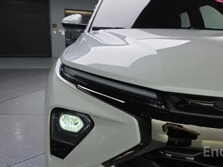 2023 Chevrolet TrailBlazer III Рестайлинг, чёрный, 1450000 рублей, вид 5