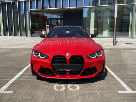 2022 BMW M4 Competition Package G82/G83, красный, 7199000 рублей, вид 2