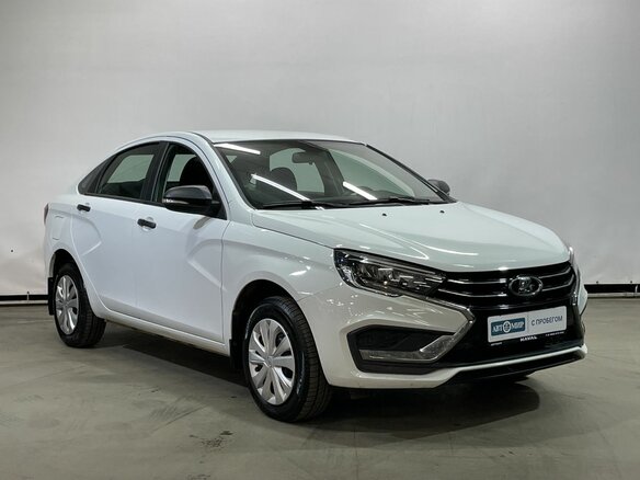 2023 Lada (ВАЗ) Vesta I Рестайлинг (NG), белый - вид 2