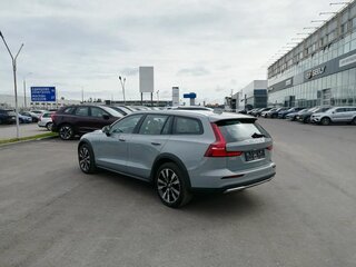 2025 Volvo V60 Cross Country II, серый, 8300000 рублей, вид 4