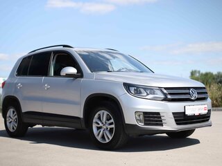 2016 Volkswagen Tiguan I Рестайлинг, серый, 1411162 рублей, вид 3