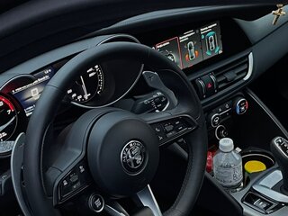 2023 Alfa Romeo Giulia II (952) Рестайлинг 2, серый, 2450000 рублей, вид 2