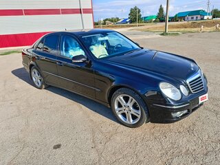 2008 Mercedes-Benz E-Класс 280 III (W211, S211) Рестайлинг, чёрный, 950000 рублей, вид 2