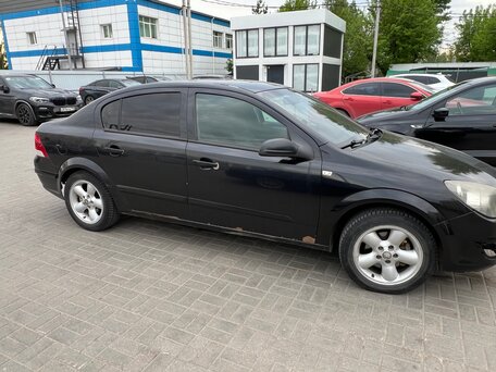2007 Opel Astra H Рестайлинг, чёрный, 300000 рублей, вид 4