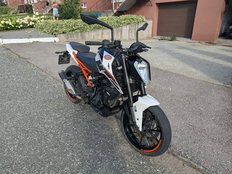2017 KTM 250 Duke, белый, 330000 рублей, вид 3