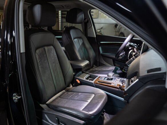 2019 Audi Q5 II (FY), чёрный, 3490000 рублей - вид 13
