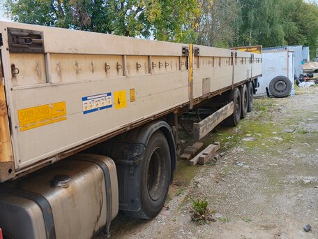 2016 КамАЗ 5490, красный, 2300000 рублей, вид 4