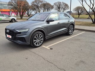 2019 Audi Q8 45 TDI I (4M), серый, 5900000 рублей, вид 4