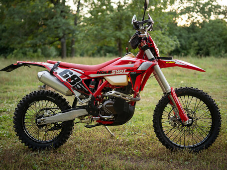2024 Regulmoto Holeshot, красный, 200000 рублей, вид 2