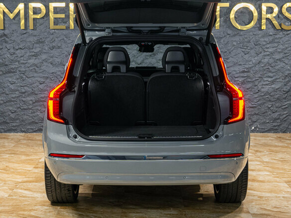 2026 Volvo XC90 B5 II Рестайлинг 2, серый, 10600000 рублей - вид 7