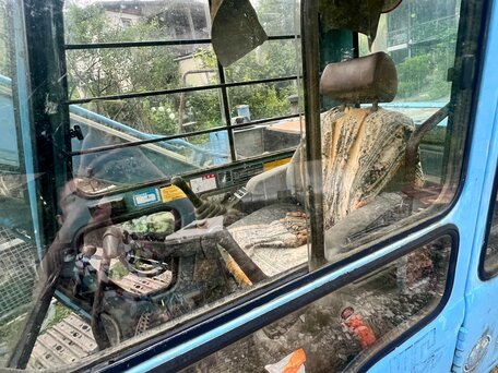1997 Hitachi Гусеничные, 750000 рублей, вид 4