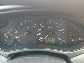 2004 Ford Focus I Рестайлинг, серебристый, 370000 рублей, вид 5