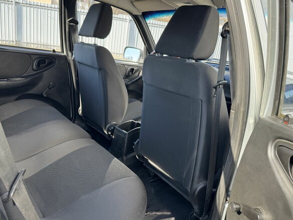 2015 Chevrolet Niva I Рестайлинг, серый - вид 17