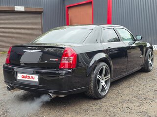 2005 Chrysler 300C SRT8 I, чёрный, 2900000 рублей, вид 4