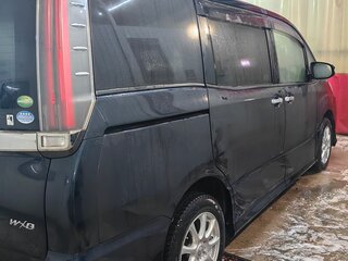 2019 Toyota Noah III (R80) Рестайлинг, синий, 2000000 рублей, вид 2
